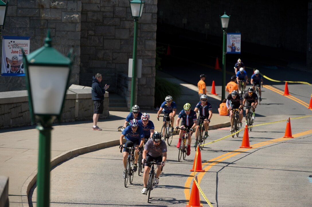 Cyclists race during the 2016 Department of Defense Warrior Games at the U.S. Military Academy in West Point, N.Y., June 18, 2016. DoD photo by EJ Hersom