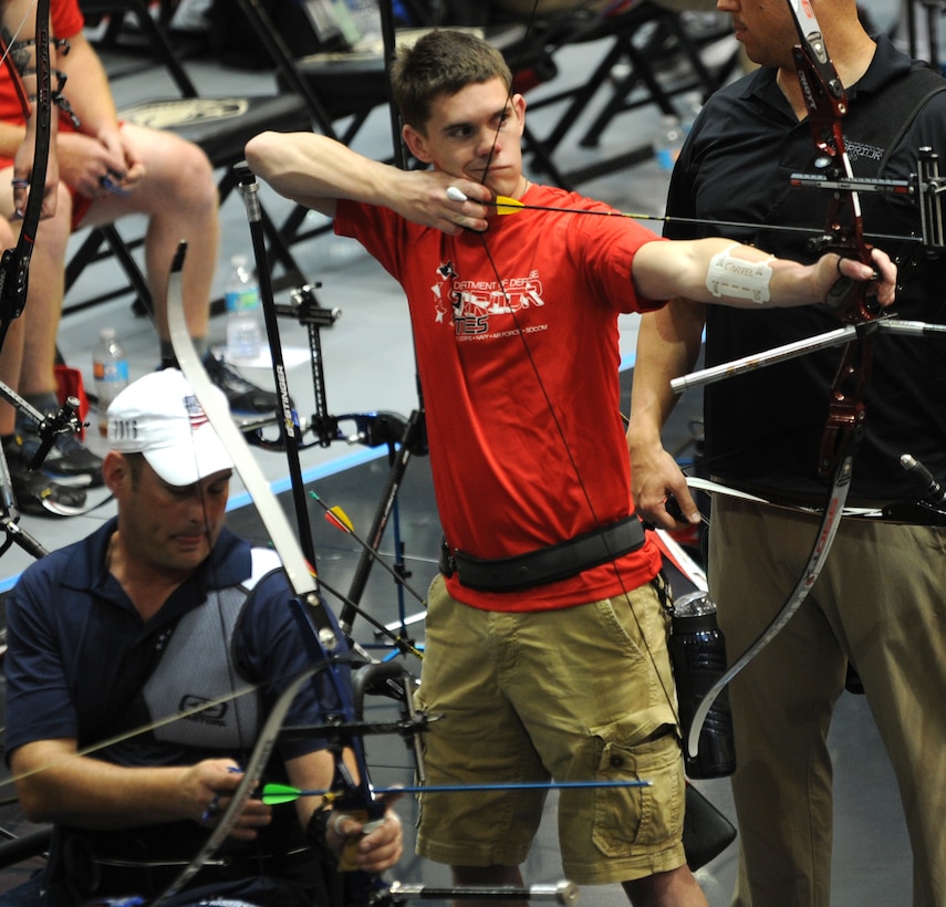 The 2016 DoD Warrior Games includes archery, both recurve bow, seen here on June 17, and compound bow. The Games, running from June 15-21,  are a Paralympic-type event for wounded, ill and injured personnel from the military representing all four U.S. Services, Special Operations Command and the United Kingdom. This year's competition is being held at the U.S. Military Academy at West Point, N.Y.