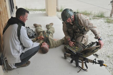 FORT HOOD, TEXAS – A task force of Dutch Soldiers with the 302nd Royal Netherlands Aviation Squadron trekked across rugged terrain and through an ever-changing climate during training exercises held mid-May at Fort Hood, Texas. The Dutch Soldiers were given a plethora of different missions to accomplish throughout the exercise including establishing a command post, conducting night operations, providing fire support, evacuating casualties, and interacting with the local populace in helping solve local issues.The exercise consisted of primarily Dutch forces however U.S. Soldiers and civilians provided support and aided in the role-play of opposing forces to make the event more realistic