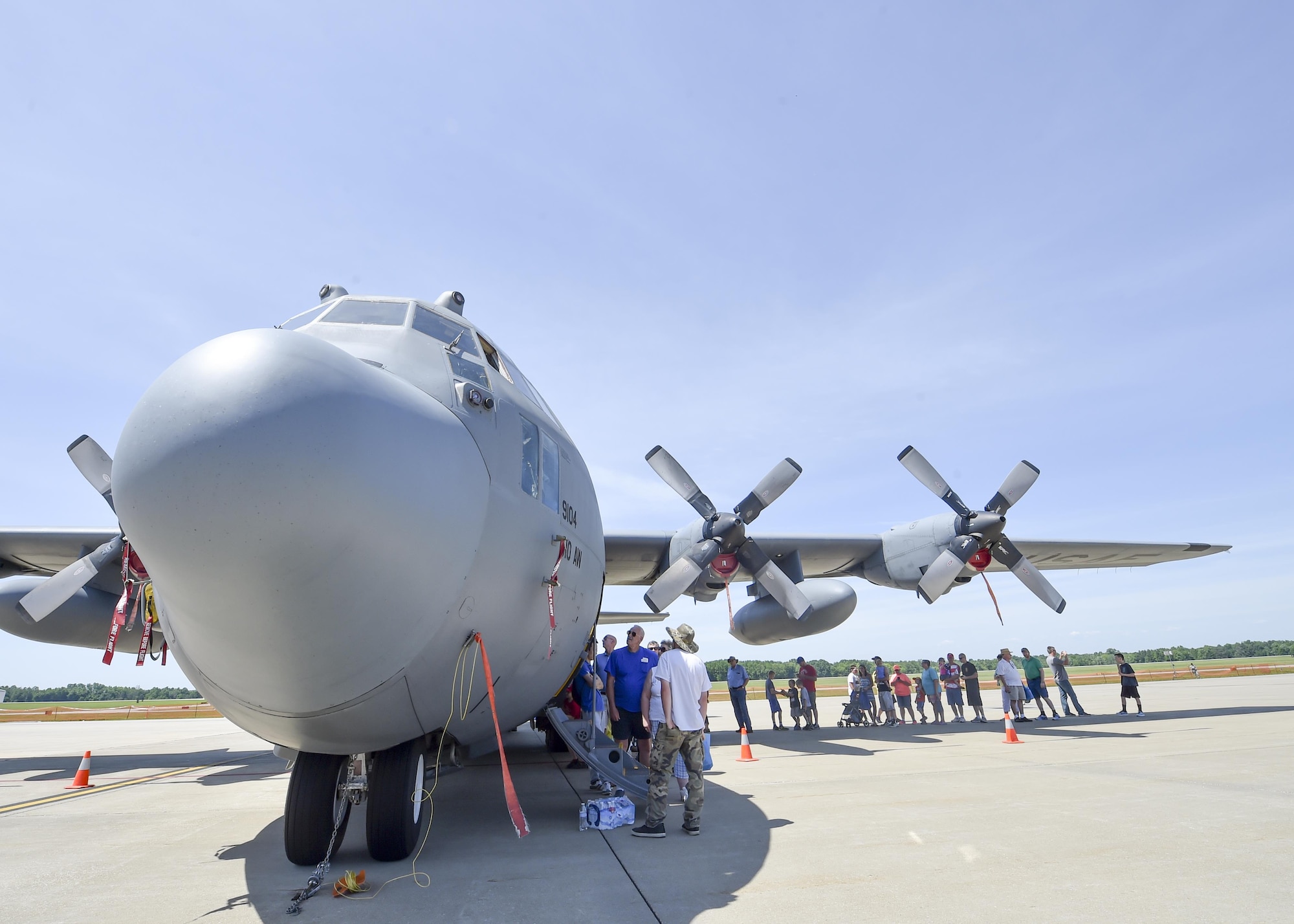 Guests line up to walk through a 910th Airlift Wing C-130 Hercules aircraft during the 2016 Youngstown Air Reserve Station Open House here, June 16, 2016. The Youngstown Air Reserve Station Open House drew approximately 7000 guests to see the equipment, mission and personnel of YARS. (U.S. Air Force photo/Eric White)