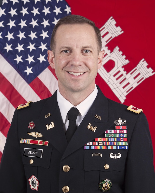 Col James A DeLapp Mobile District Bio Article View