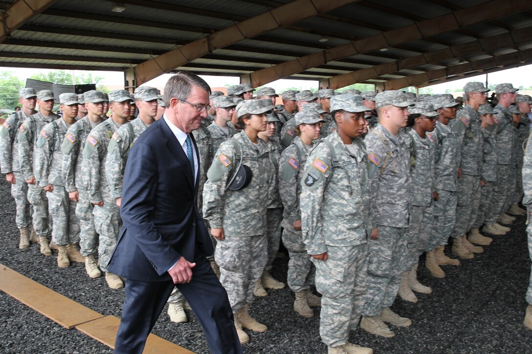 Defense Secretary Ash Carter prepares to speak to Army ROTC cadets at Fort Knox, Ky., June 22, 2016. During his visit to the installation, Carter also observed cadet training and had lunch with cadets. Army photo by Michael Maddox<br><br><a href="https://www.flickr.com/photos/secdef" target="_blank">Click here to see more images on Secretary Carter's Flickr page.</a>