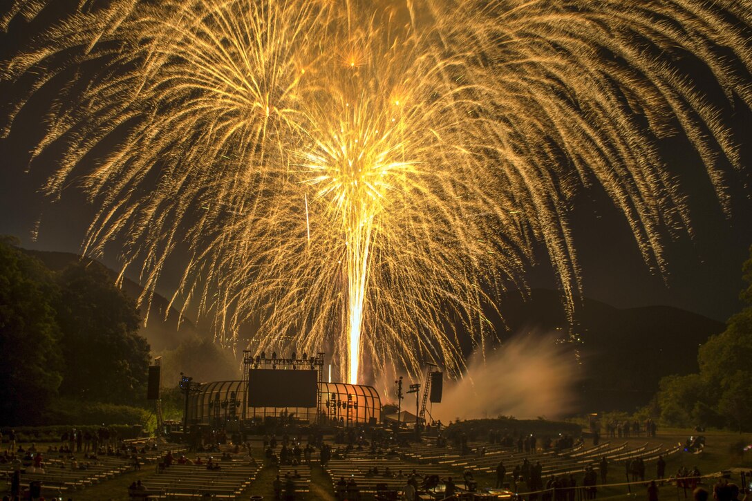 Fireworks light the sky above Trophy Point overlooking the Hudson River during the closing ceremony for the 2016 Department of Defense Warrior Games at the U.S. Military Academy in West Point, N.Y., June 21, 2016. DoD photo by EJ Hersom