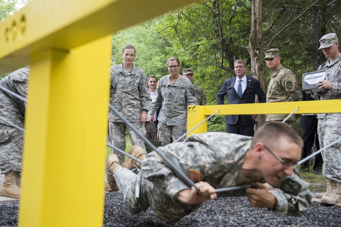 Defense Secretary Ash Carter observes U.S. Army ROTC cadets taking part in the Cadets Leader Course at Fort Knox, Ky., June 22, 2016. Carter's visit was part of a trip to highlight his Force of the Future initiative. DoD photo by Staff Sgt. Brigitte N. Brantley