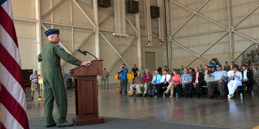 U.S. Air Force Gen. Carlton D. Everhart II, Air Mobility Command commander, speaks to Airmen from the 19th Airlift Wing during an aircraft delivery ceremony at Little Rock Air Force Base, Ark., June 20, 2016. Everhart delivered the last C-130J to the 19th Airlift Wing. On Jan. 1, 2016, the 913th Airlift Group’s active association designation officially changed to a classic association. Airmen assigned to the 913th AG, Air Force Reserve Command, are currently providing support to the 41st Airlift Squadron and 61st Airlift Squadron and may soon be flying and providing maintenance support for this aircraft. (U.S. Air Force photo/Senior Airman Harry Brexel/Released)