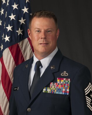 Official photo of CMSgt Hoffman.