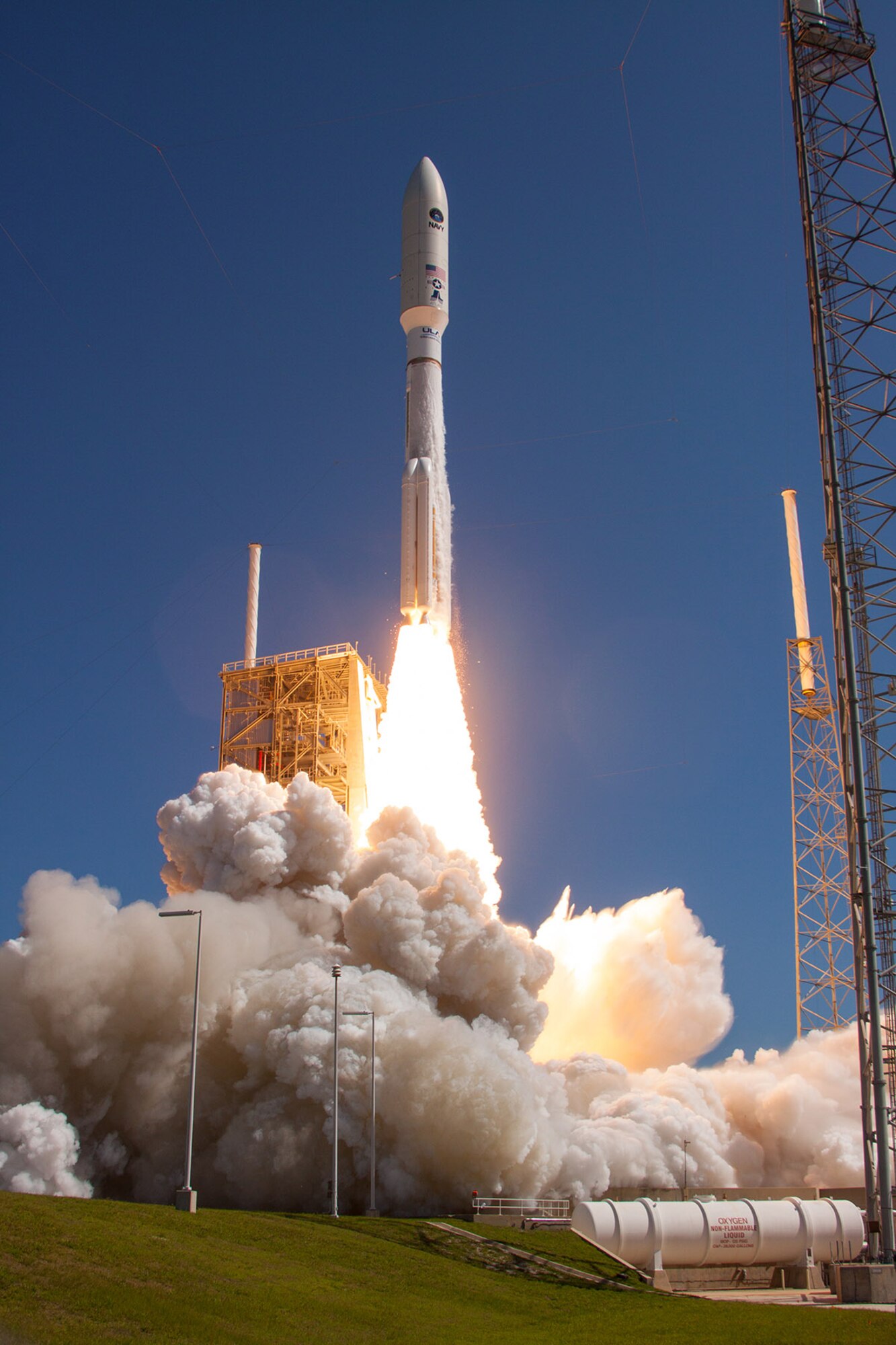 An Atlas V rocket carrying the MUOS-5  mission lifts off from Cape Canaveral AFS's Space Launch Complex-41 at 10:30 a.m. EDT. (Photo courtesy of United Launch Alliance)