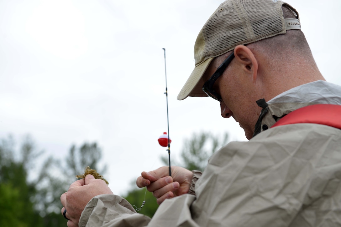 JBER OAP hosts Introduction to Fishing class