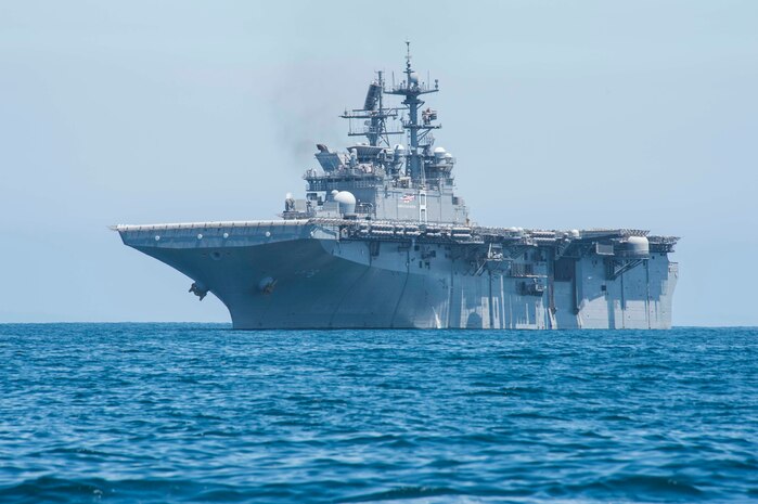 160616-N-GB595-337 PACIFIC OCEAN (June 16, 2016) USS Makin Island (LHD 8) maneuvers to recover Landing Craft, Air Cushion (LCAC) 32, assigned to Assault Craft Unit (ACU) 5, during an LCAC emergency recovery training exercise. Makin Island is conducting training evolutions off the coast of Southern California in preparation for an upcoming deployment. (U.S. Navy Photo by Mass Communication Specialist 3rd Class Eric Zeak/Released)