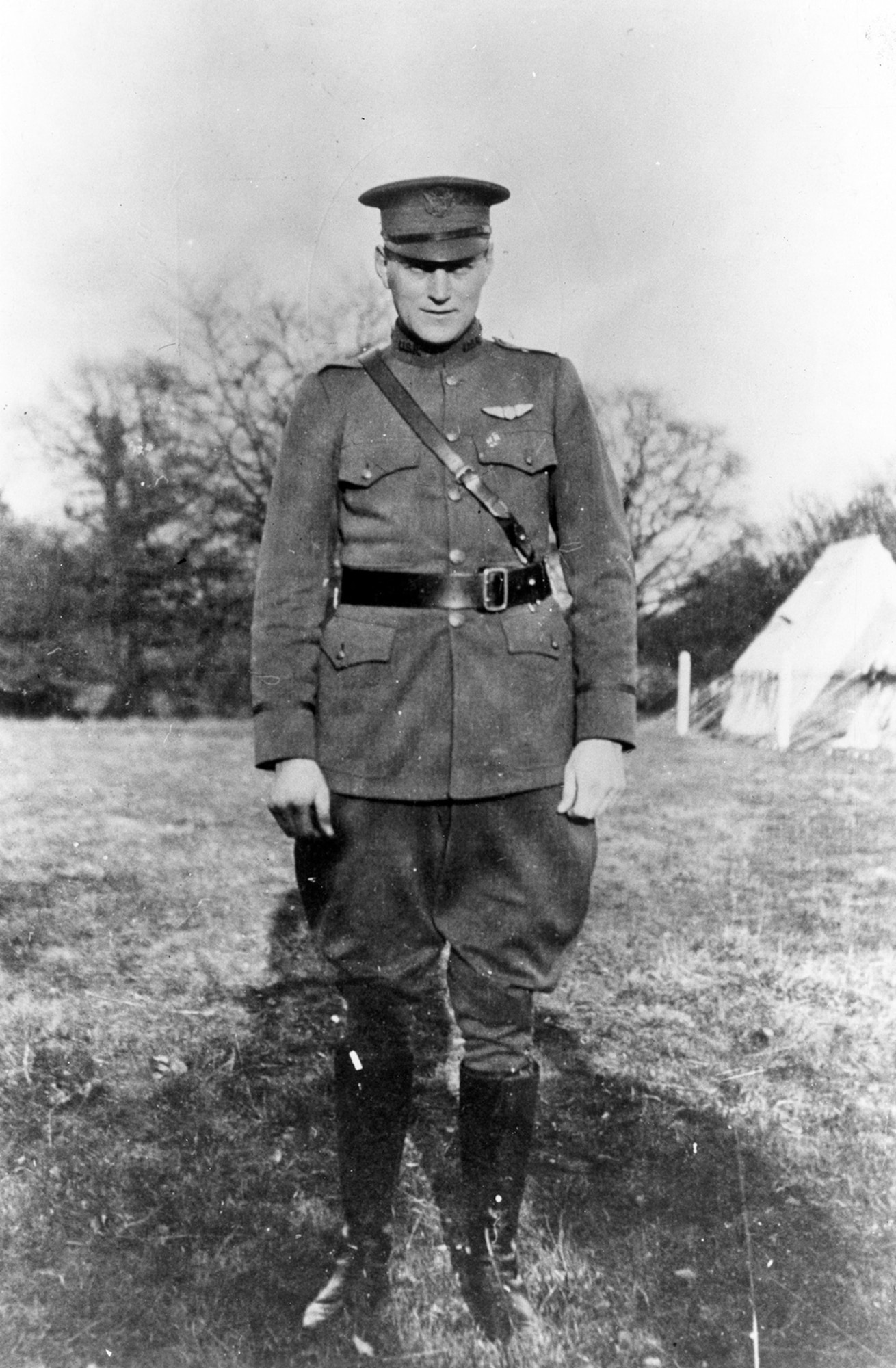 Lt. Harold E. Goettler. (U.S. Air Force photo)