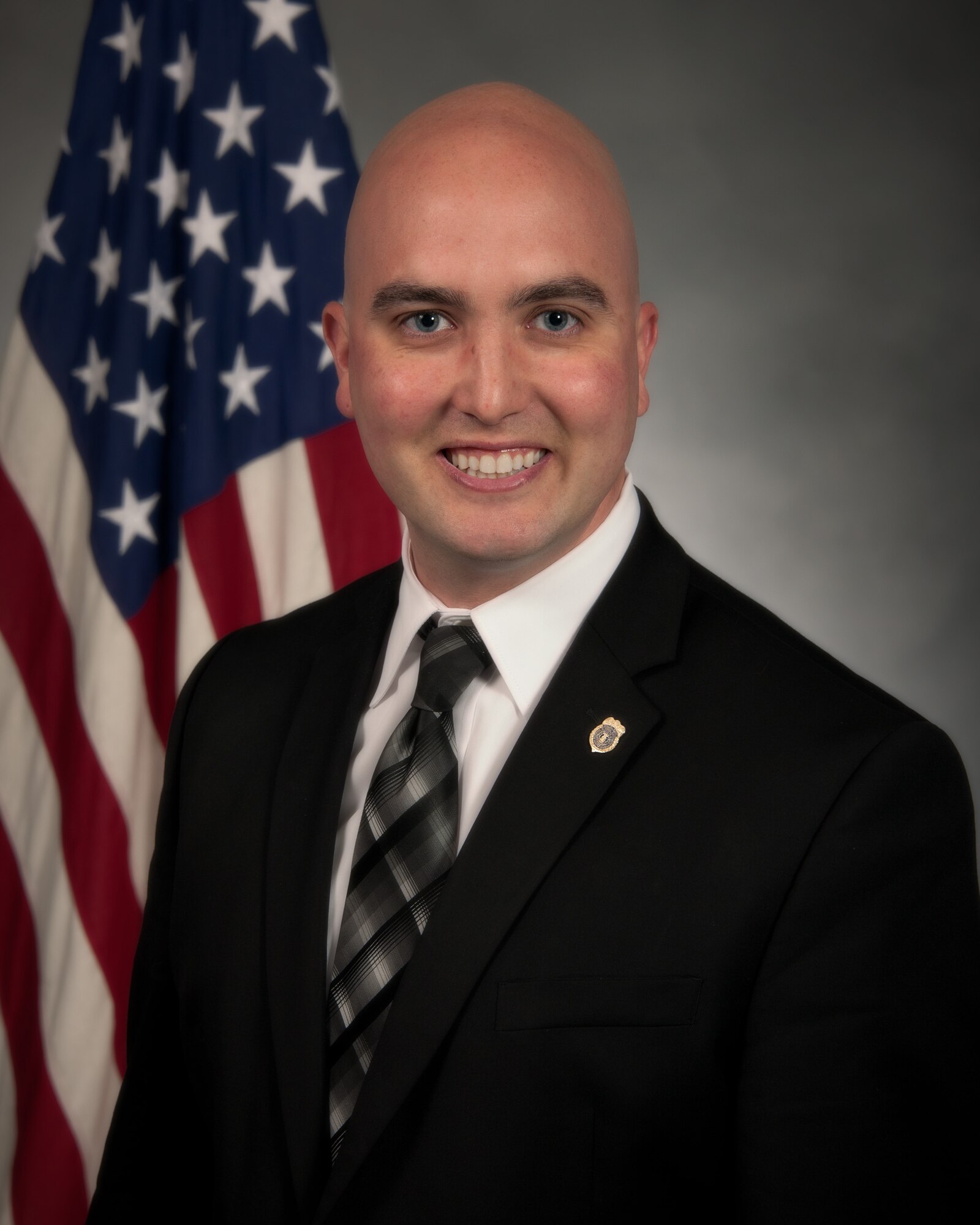OSI Agent awarded 2016 AF Level Award 