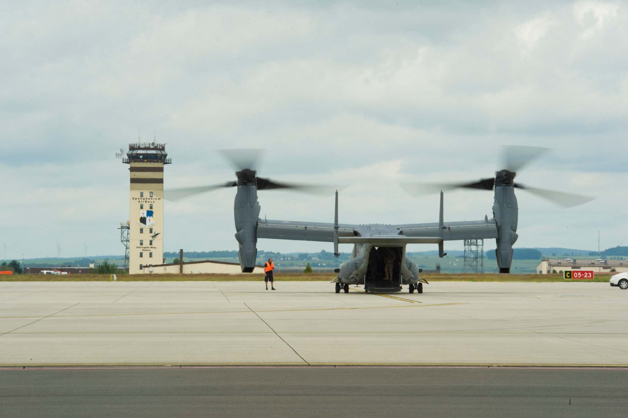 A CV-22 Osprey tilt-rotor aircraft assigned to the 352nd Special Operations Wing lands on the flightline at Spangdahlem Air Base, Germany, June 28, 2016. The 352nd SOW, currently stationed at Royal Air Force Mildenhall, United Kingdom, will relocate to Spangdahlem as part of the European Infrastructure Consolidation realignment slated over the coming years. (U.S. Air Force Photo by Staff Sgt. Joe W. McFadden/Released)