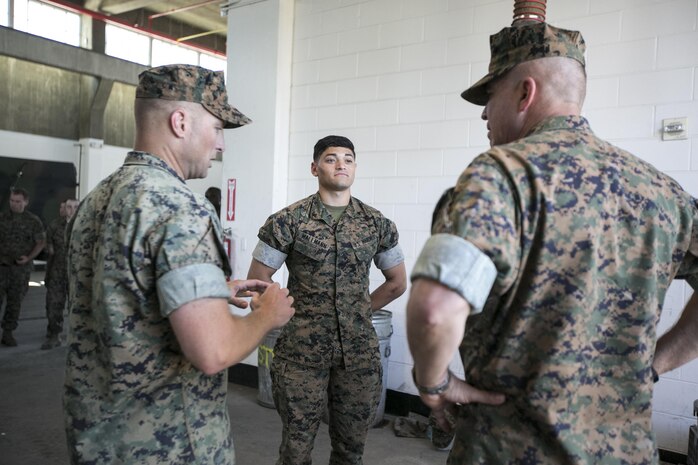 Lt. Gen. John E. Wissler, right, commander of U.S. Marine Forces Command,  speaks with Marines of 2nd Assault Amphibian Battalion, 2nd Marine Division, while visiting Camp Lejeune, N.C., June 8, 2016. (U.S. Marine Corps photo by Lance Cpl. Samantha A. Barajas)