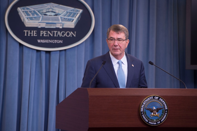Defense Secretary Ash Carter announces a new transgender policy for the Defense Department during a Pentagon news conference, June 30, 2016. DoD photo by Navy Petty Officer 1st Class Tim D. Godbee