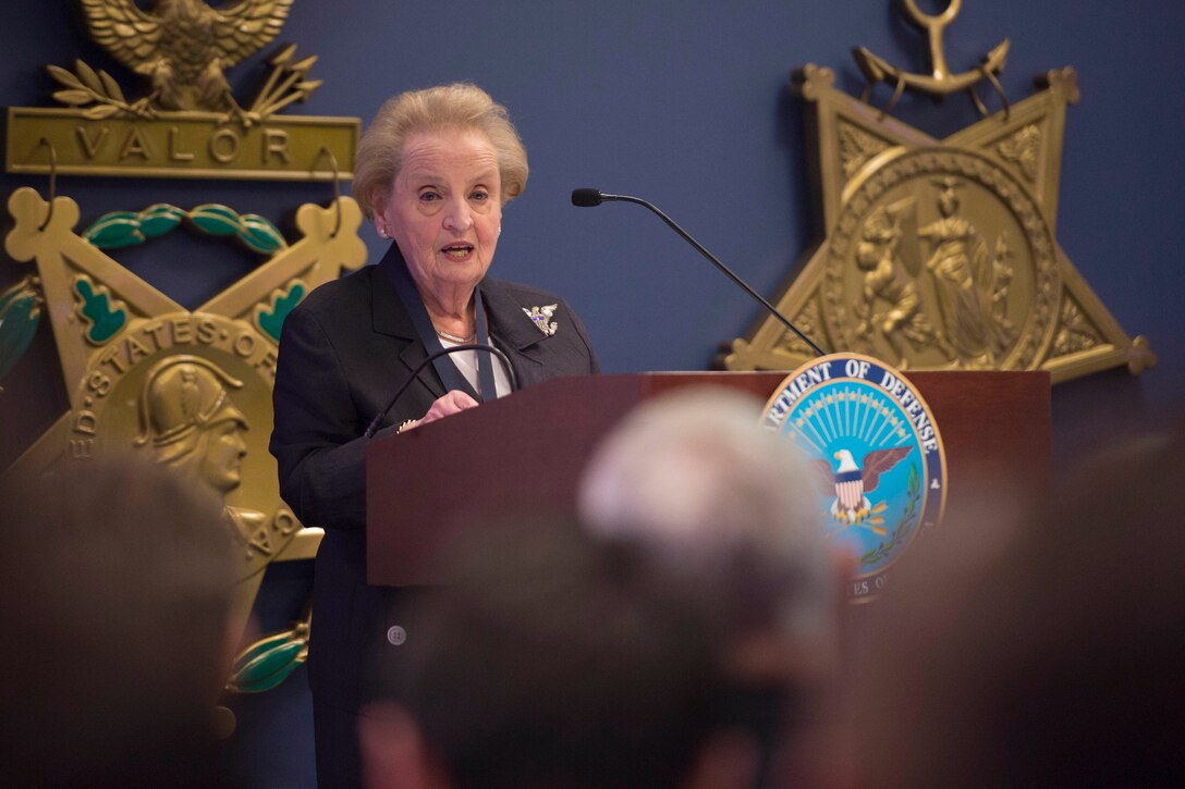 Madeleine Albright delivers remarks after receiving the Department of Defense Medal for Distinguished Public Service from Defense Secretary Ash Carter at the Pentagon, June 30, 2016. DoD photo by Air Force Senior Master Sgt. Adrian Cadiz
