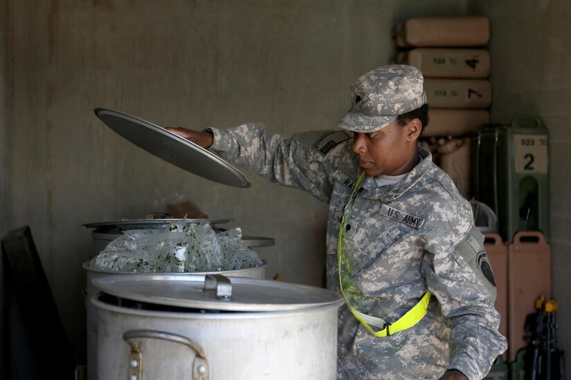 Spc. Kiona Ray, food services specialist with the 425th Brigade Special Troops Battalion, an active duty unit based in Fort Richardson, Alaska, is part of the operation that supplies food to the Soldiers at the intermediate staging base in Alexandria, Louisiana for rotation 16-04 at the Joint Readiness Training Center Fort Polk, Louisiana. The active-duty unit is augmenting for their Reserve Component counterparts for the exercise. The Army and Army Reserve continuously make preparations to deliberately and purposefully integrate training among and between components as part of the Army Total Force Policy. The policy ensures that there is continuity within the different components and promotes interoperability.