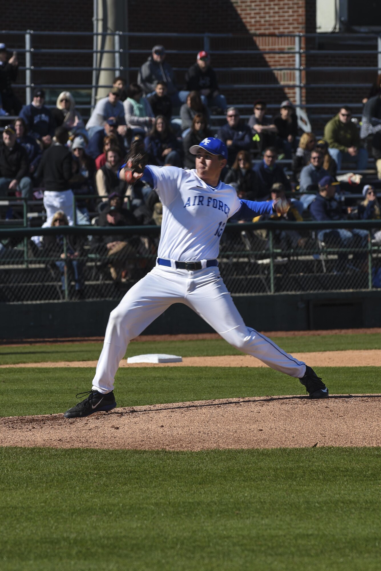 Jacob DeVries, starting pitcher for the Air Force Academy, pitches during the fifth inning, Feb. 27, 2016, in Kinston, North Carolina. DeVries worked four innings, striking out five of the Naval Academy's players during the Freedom Classic held at Historic Grainger Stadium. (U.S. Air Force photo/Airman Shawna L. Keyes)