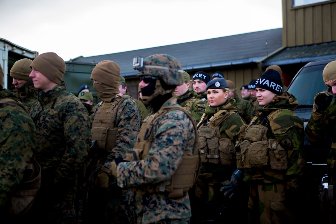 U.S. Marines and Norwegian soldiers receive a mission and safety briefing before participating in firing FIM-92C Stinger missiles as a part of Exercise Cold Response 16 at Orland, Norway, Feb. 24, 2016. The Marines are assigned to Bravo Battery, 2nd Low Altitude Air Defense Battalion. The exercise is a Norwegian invitational previously-scheduled exercise that will involve approximately 16,000 troops from 12 NATO and partner countries. Marine Corps photo by Cpl. Rebecca Floto