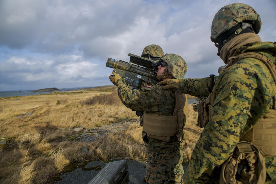 U.S. Marine Corps Lance Cpl. Johnathan Velasco, left, prepares to fire a FIM-92C Stinger missile during Exercise Cold Response 16 at Orland, Norway, Feb. 24, 2016. Velasco is assigned to Bravo Battery, 2nd Low Altitude Air Defense Battalion. Marine Corps photo by Cpl. Rebecca Floto