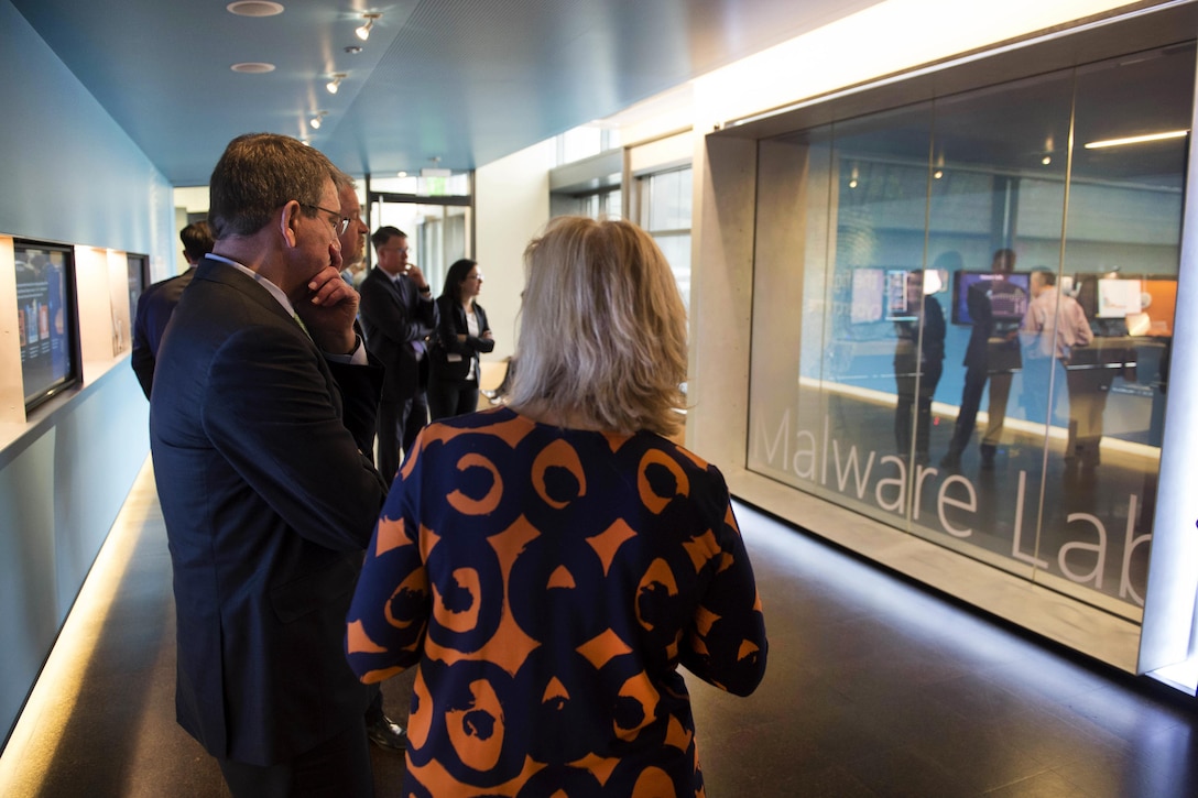 Defense Secretary Ash Carter, left, tours the Microsoft Cybercrime Center in Seattle, March 3, 2016. DoD photo by Navy Petty Officer 1st Class Tim D. Godbee