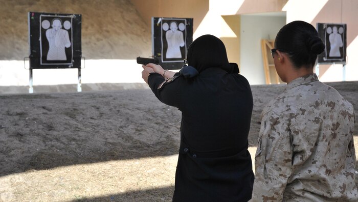 U.S. Marines with the 26th Marine Expeditionary Unit conduct live-fire training with the Kuwait Ministry of the Interior VIP Protection Unit, Female Division during an exchange with the 26th MEU’s Female Engagement Team Jan. 31 to Feb. 11, 2016, in Kuwait City, Kuwait. The 26th MEU is embarked on the Kearsarge Amphibious Ready Group and is deployed to maintain regional security in the U.S. 5th Fleet area of operations.