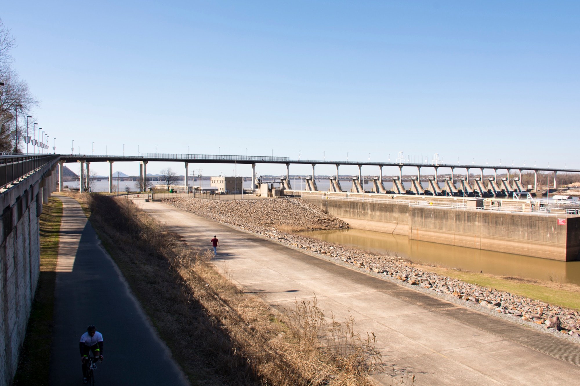 Outdoor enthusiasts in Little Rock, Ark., enjoy the longest purpose-built pedestrian/bicycle bridge in the world Feb. 27, 2016. From conception to completion the project took eight years, at a cost of $16.5 million. (Courtesy photo by Jeff Walston)