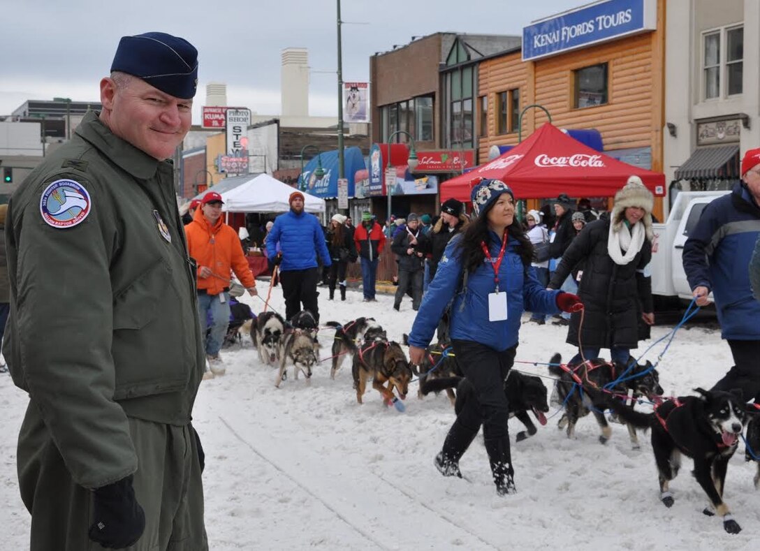 Col. Chris Ogren, 477th Fighter Group deputy commander, was at the start of the Iditarod 2016 ceremonial start in Anchorage, Alaska March 5. Ogren and the Air Force Reserve recruiters were on hand to pass out brochures and answer questions about the 477th FG, Alaska's only Air Force Reserve unit. For the second year in a row the Air Force Reserve is a Lead Dog Sponsor for the Iditarod Race, known as The Last Great Race on Earth. The Iditarod is a 1,000-mile sled dog race across the rugged terrain of Alaska. (U.S. Air Force / Tech. Sgt. Kimberly Rae Moore)