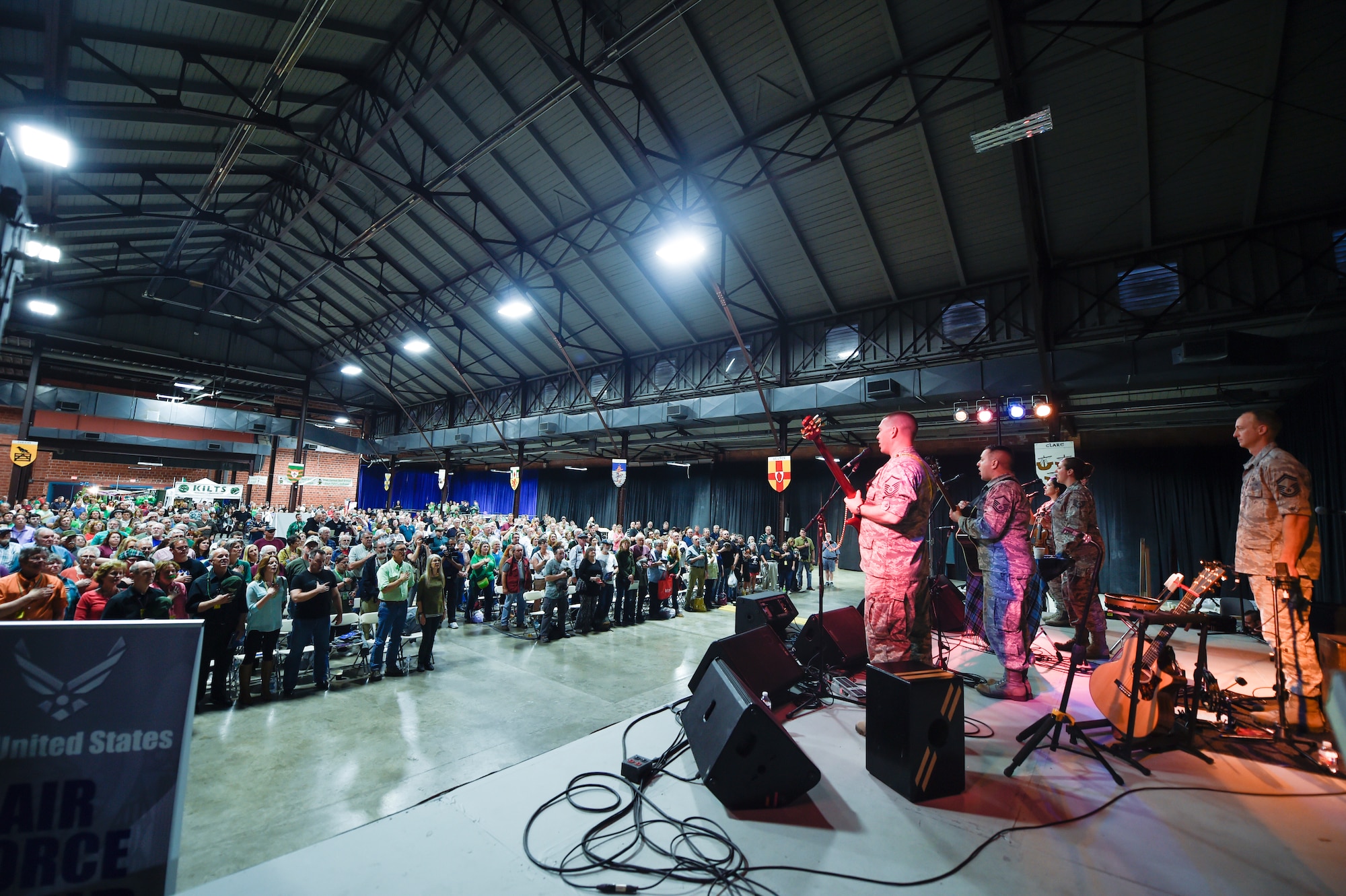 The U.S. Air Force’s Celtic Aire performed the U.S. National Anthem during the North Texas Irish Festival in Dallas, Texas, March 5, 2016. This year’s festival was themed “Legends and Legacy” to highlight some of the true legends of Irish music as well as emerging musicians. (U.S. Air Force photo/Senior Airman Ryan J. Sonnier/RELEASED)