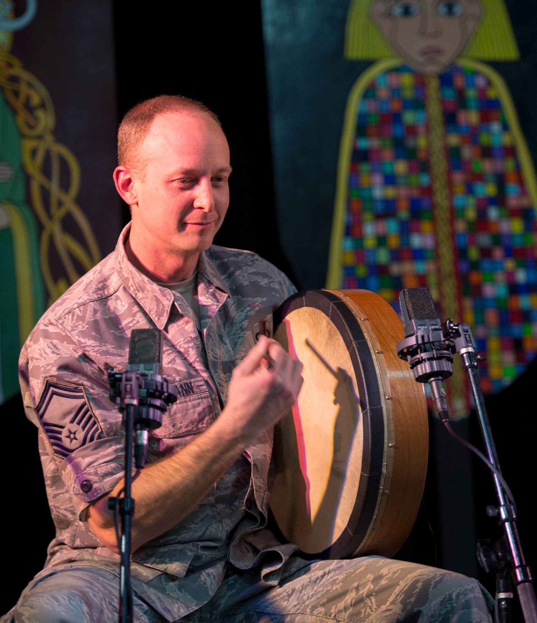Senior Master Sgt. Dennis Hoffman, U.S. Air Force’s Celtic Aire percussionist, plays the Bodhrán during the North Texas Irish Festival in Dallas, Texas, March 4, 2016. This year’s festival was themed “Legends and Legacy” to highlight some of the true legends of Irish music as well as emerging musicians. (U.S. Air Force photo/Senior Airman Ryan J. Sonnier/RELEASED)