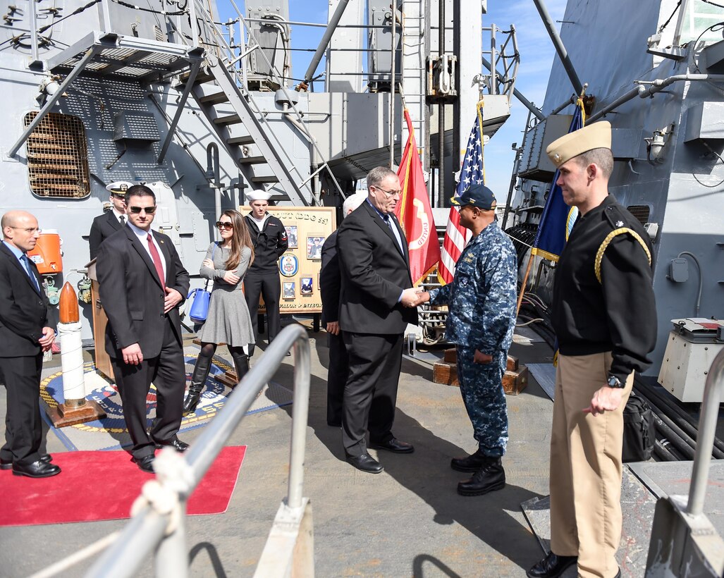 Deputy Defense Secretary Bob Work departs the USS Stout on Naval Station Norfolk, Va., March 8, 2016. DoD photo by Army Sgt. 1st Class Clydell Kinchen