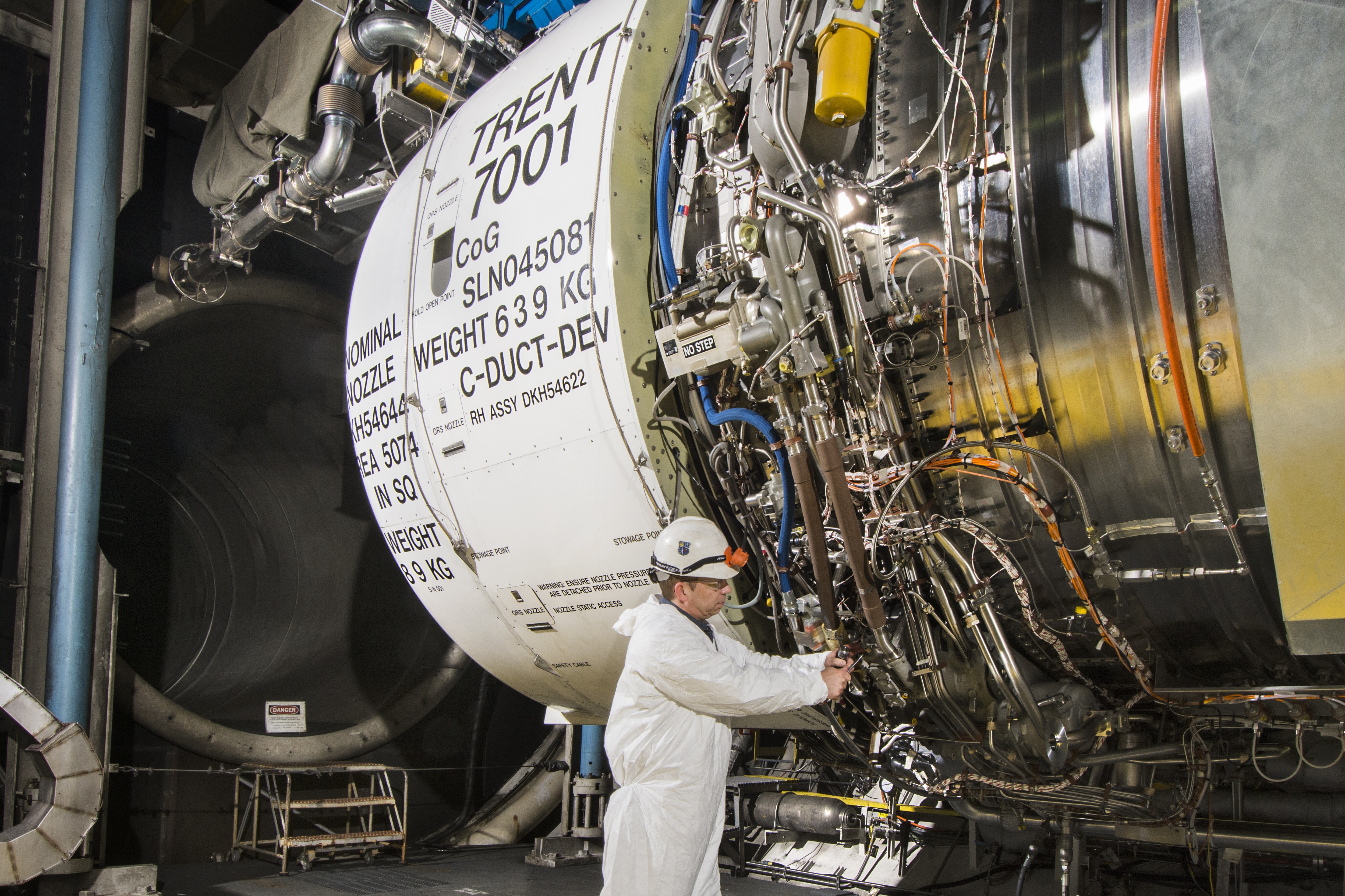 Engine For The New Airbus A330neo Tested At Aedc Gt Arnold