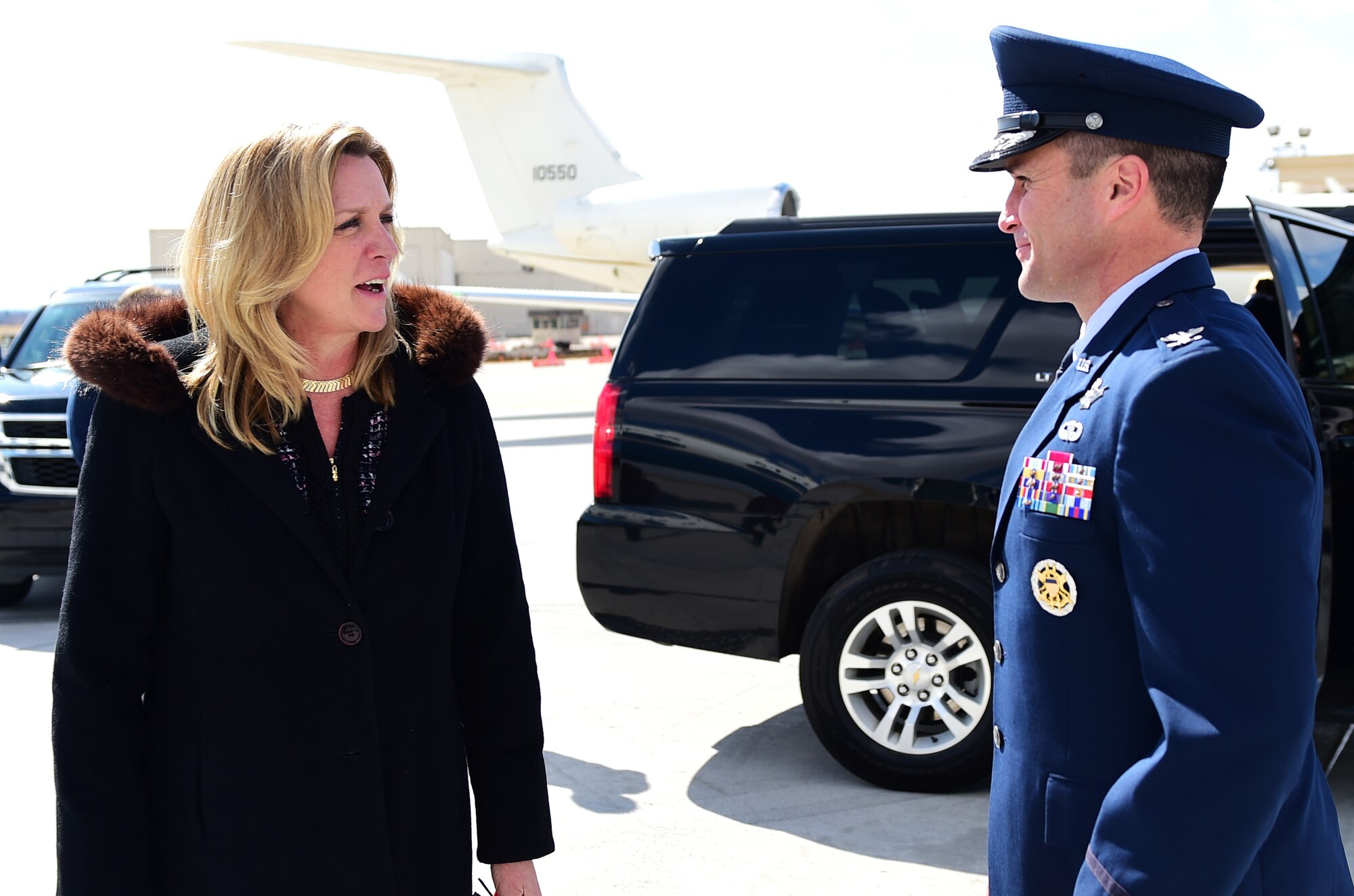 Col. John Wagner, 460th   Space Wing commander, says farewell to Deborah Lee James, Secretary of the Air Force, March 8, 2016, on Buckley Air Force Base, Colo. James thanked Wagner for Buckley’s support during her visit to the local area. (U.S. Air Force photo by Senior Airman Racheal E. Watson/Released)