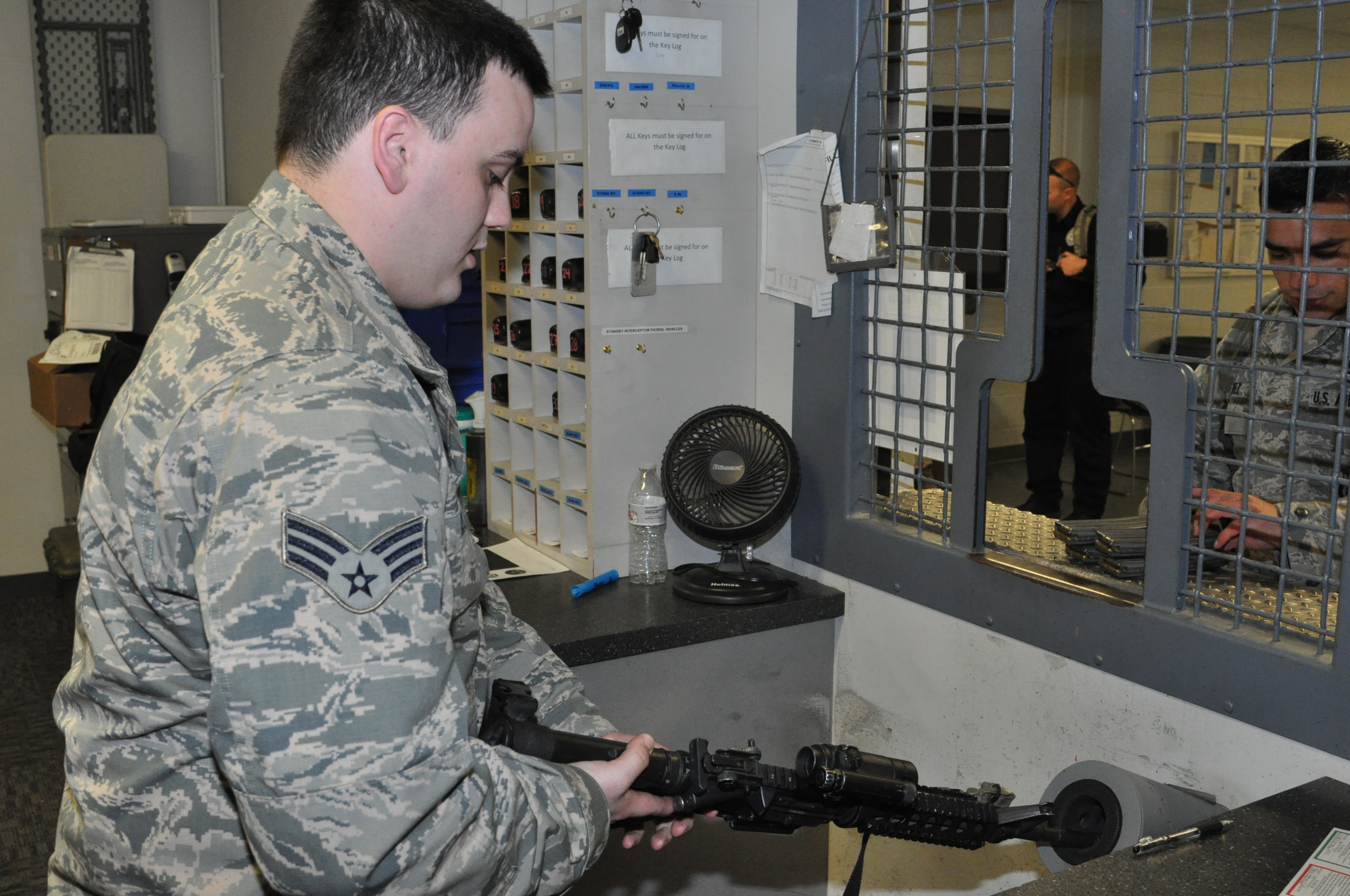 88th Security Forces Armory keeps Defenders armed and ready > Wright