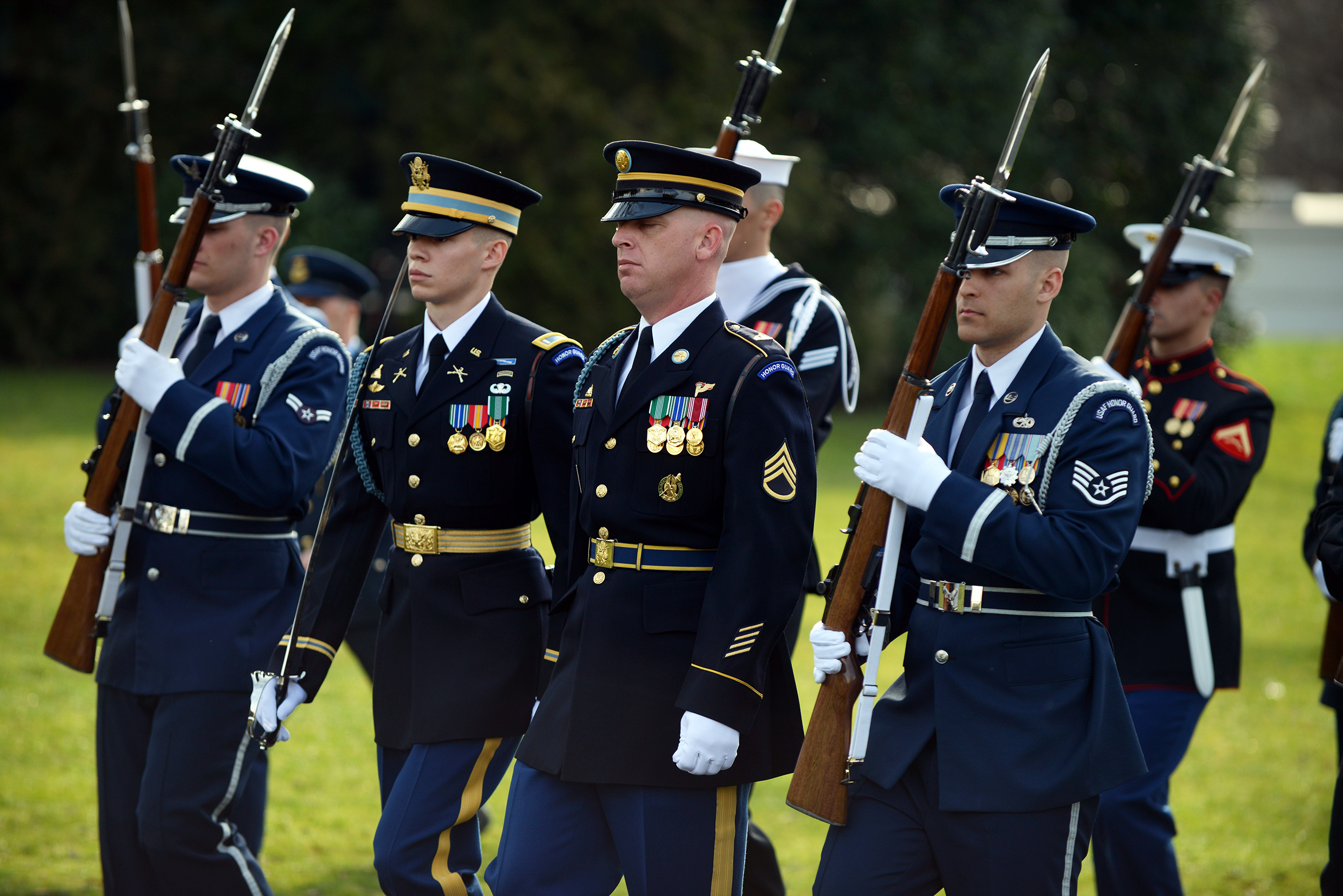 U.S. DEPARTMENT OF DEFENSE > Photos > Photo Gallery