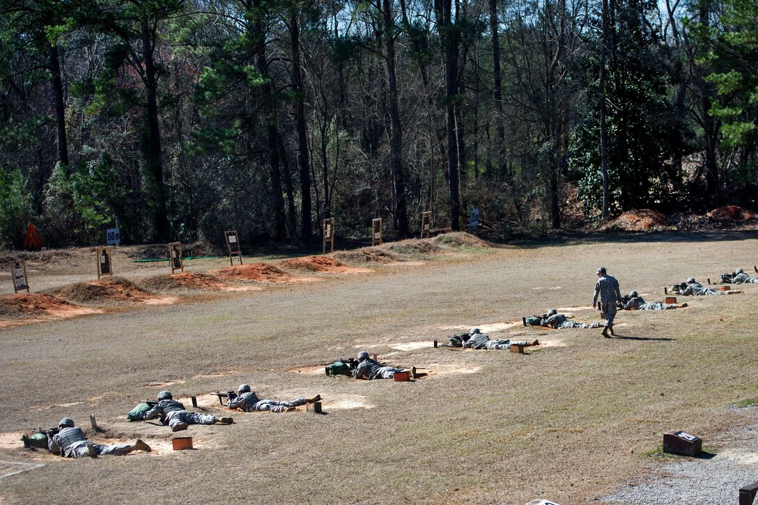 Soldiers zero the sights on their M4 carbine rifles on Fort Jackson, S.C. Feb. 27, 2016. South Carolina Air National Guard photo by Tech. Sgt. Jorge Intriago
