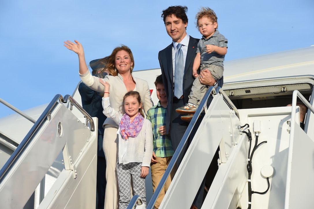 Canadian Prime Minister Justin Trudeau, first lady Sophie Gregoire-Trudeau and their children arrive at Joint Base Andrews, Md., March 9, 2016. Trudeau’s visit is the first time in approximately 20 years a Canadian Prime Minister has arrived in the U.S. (U.S. Air Force photo by Senior Airman Joshua R. M. Dewberry/RELEASED)