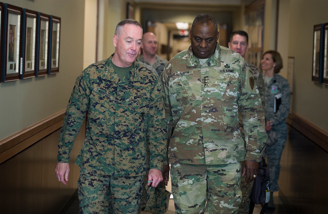 Marine Corps Gen. Joseph F. Dunford Jr., chairman of the Joint Chiefs of Staff, meets with Army Gen. Lloyd J. Austin III, commander of U.S. Central Command, at Centcom headquarters on MacDill Air Force Base, Fla., March 11, 2016. DoD photo by Navy Petty Officer 2nd Class Dominique A. Pineiro