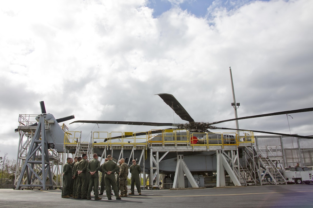 Commandant of the Marine Corps Gen. Robert B. Neller speaks with Marine maintainers, with CH-53K Super Stallion aircraft Marine Detachment, at Sikorsky Aircraft Corporation, Jupiter, Fla., March 8, 2016. Neller visited the facility to get an overview of the CH-53K program and visit Marines. (U.S. Marine Corps photo by Staff Sgt. Gabriela Garcia/Released)