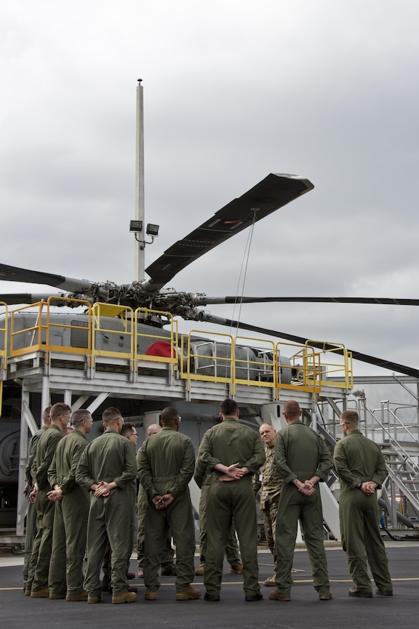 Commandant of the Marine Corps Gen. Robert B. Neller speaks with Marine maintainers, with CH-53K Super Stallion aircraft Marine Detachment, at Sikorsky Aircraft Corporation, Jupiter, Fla., March 8, 2016. Neller visited the facility to get an overview of the CH-53K program and visit Marines. (U.S. Marine Corps photo by Staff Sgt. Gabriela Garcia/Released)