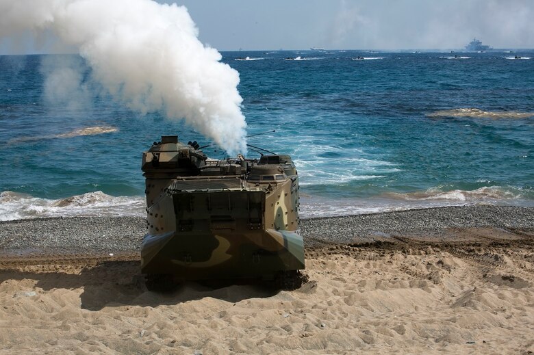 U.S. Marine Corps, Republic of Korea Marines Corps, New Zealand Army and Australian Army conduct amphibious assault training at Doksukri Beach, South Korea, March 12, 2016, during Exercise Ssang Yong 16. Ssang Yong 16 is a biennial military exercise focused on strengthening the amphibious landing capabilities of the U.S. and its allies. (U.S. Marine Corps photo by Sgt. Briauna Birl/RELEASED)