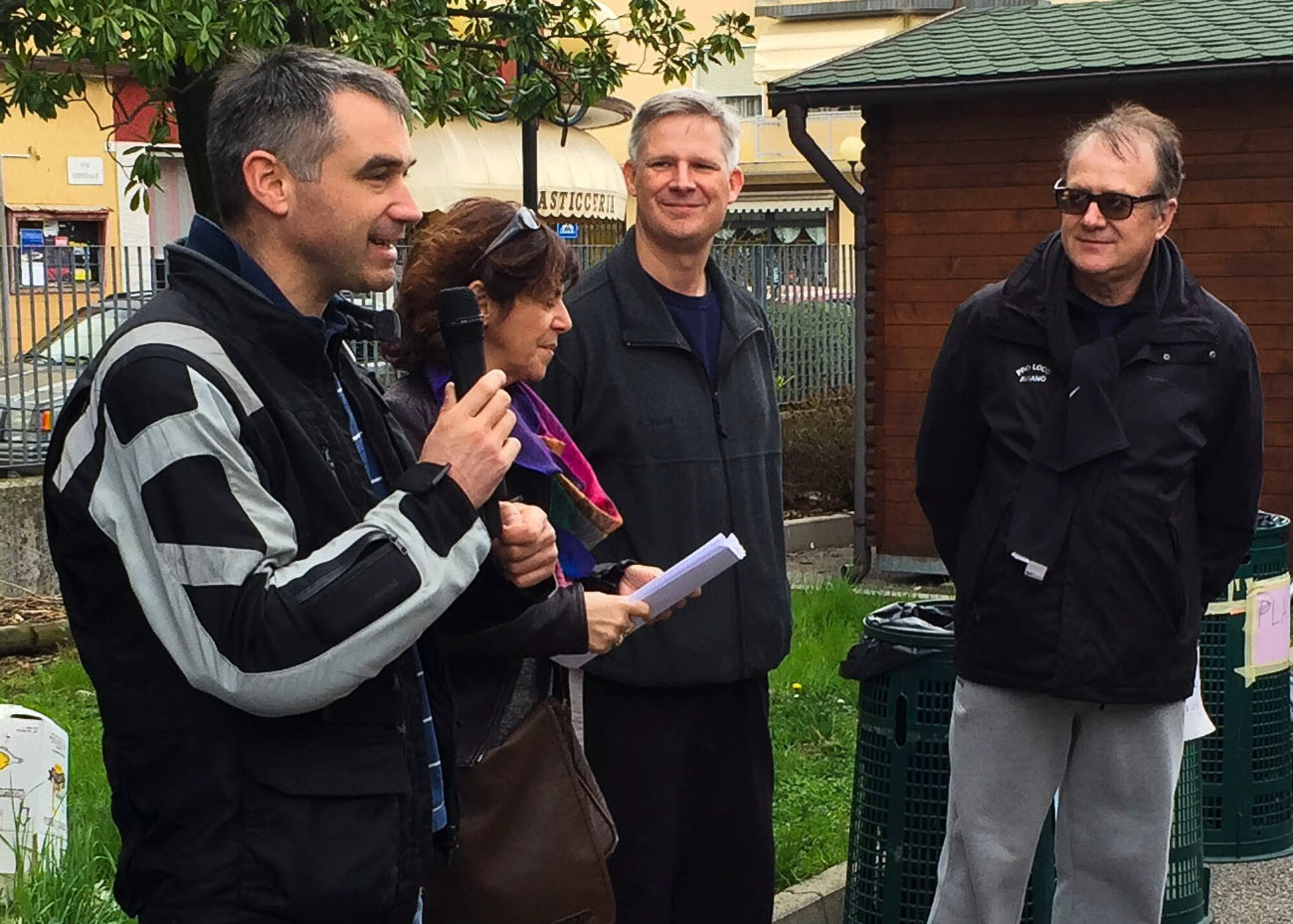 Italian air force Col. Stefano Cianfrocca, Italian base commander, thanks volunteers after a city-wide trash cleanup, March 13, 2016, in Aviano, Italy. Approximately 200 local and base volunteers participated in the event. (U.S. Air Force photo by Capt. Michael Hertzog/Released)