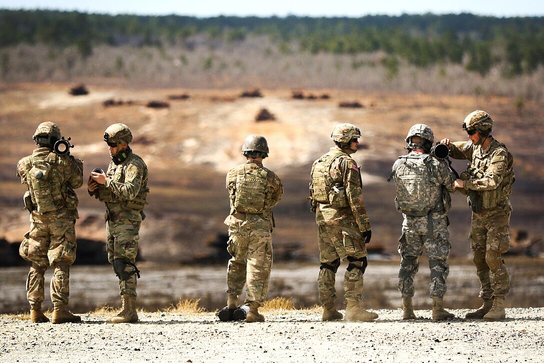 Army paratroopers prepare to fire the Carl Gustav M3 84 mm recoilless rifle during a live-fire certification course on Fort Bragg, N.C., March 9, 2016. The paratroopers are assigned to the 82nd Airborne Division’s 2nd Battalion, 504th Parachute Infantry Regiment, 1st Brigade Combat Team. Army photo by Sgt. Juan F. Jimenez