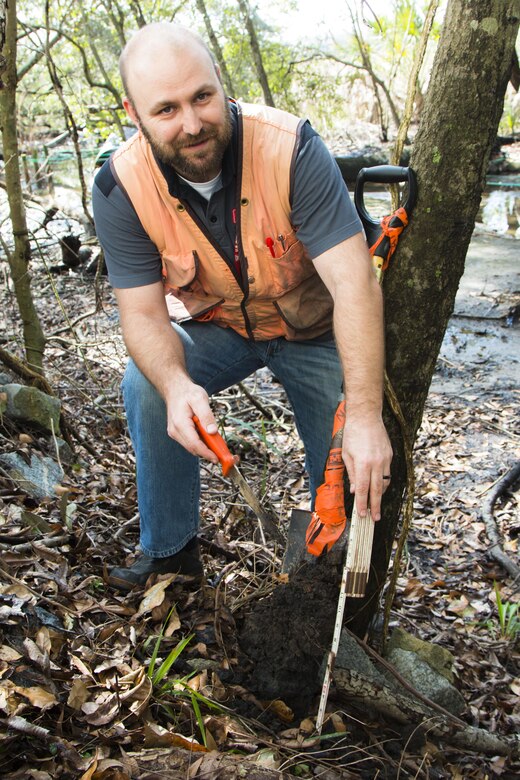 The Charleston District has recently "lost" two of its employees who have taken new jobs at ERDC, the Corps' Engineer Research and Development Center. Steven Currie took a job as a research soil scientist where he will look at national-level regulatory issues.