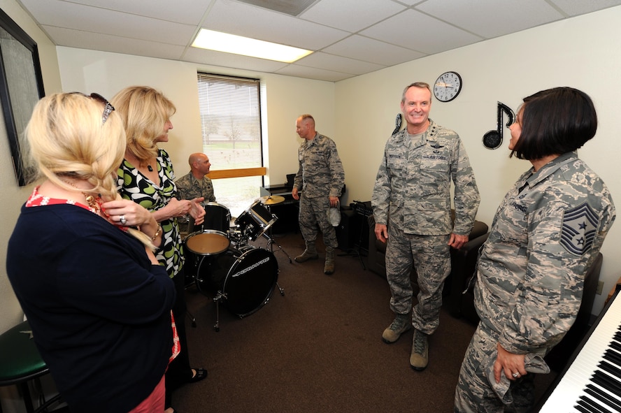 U.S. Air Force Lt. Gen. Darryl L. Roberson, commander of Air Education and Training Command(second from right), tours the Crossroads Student Ministry Center with Chief Master Sgt. JoAnne S. Bass, 17th TRW command chief (right), Cheryl Roberson (second from left), and Kristen Staton (left), at Goodfellow Air Force Base, Texas, March 17, 2016. The Crossroads, nicknamed a “Home Away From Home,” is unique to Goodfellow, offering students a place to decompress. (U.S. Air Force photo by Senior Airman Josh Edwards/Released)