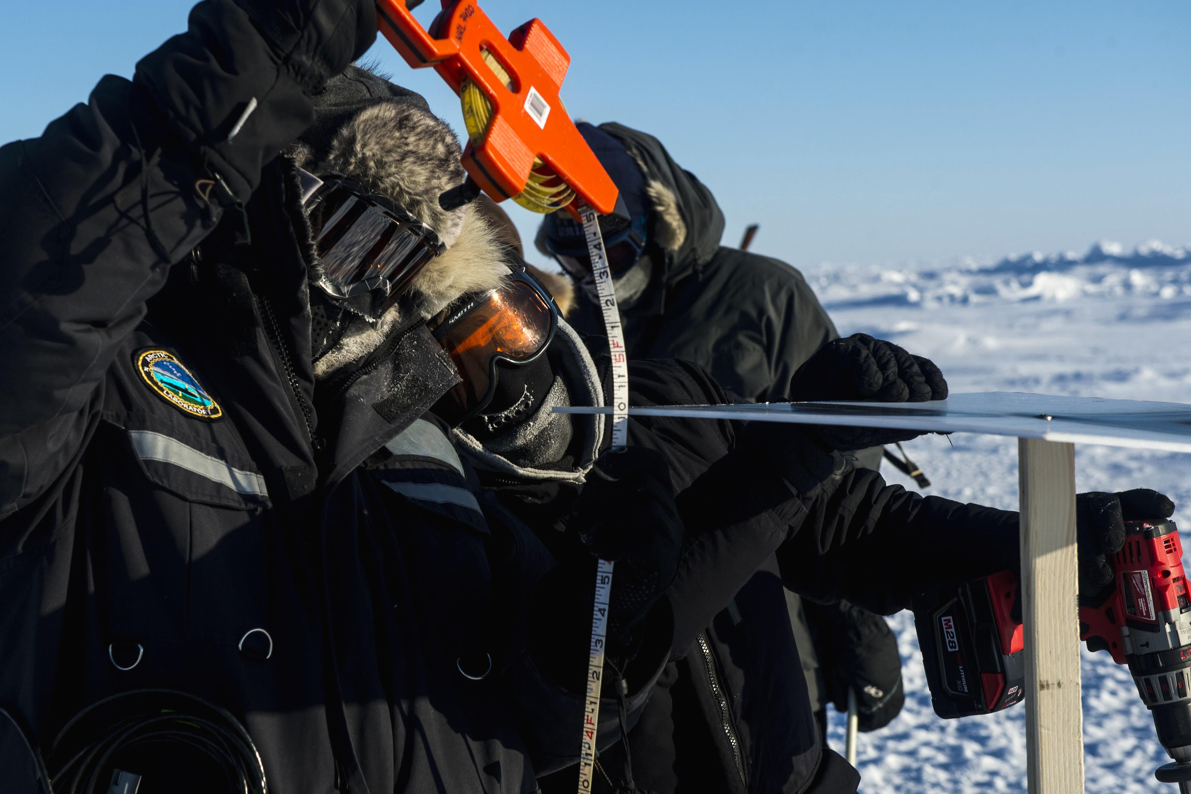 Measuring ice Thickness