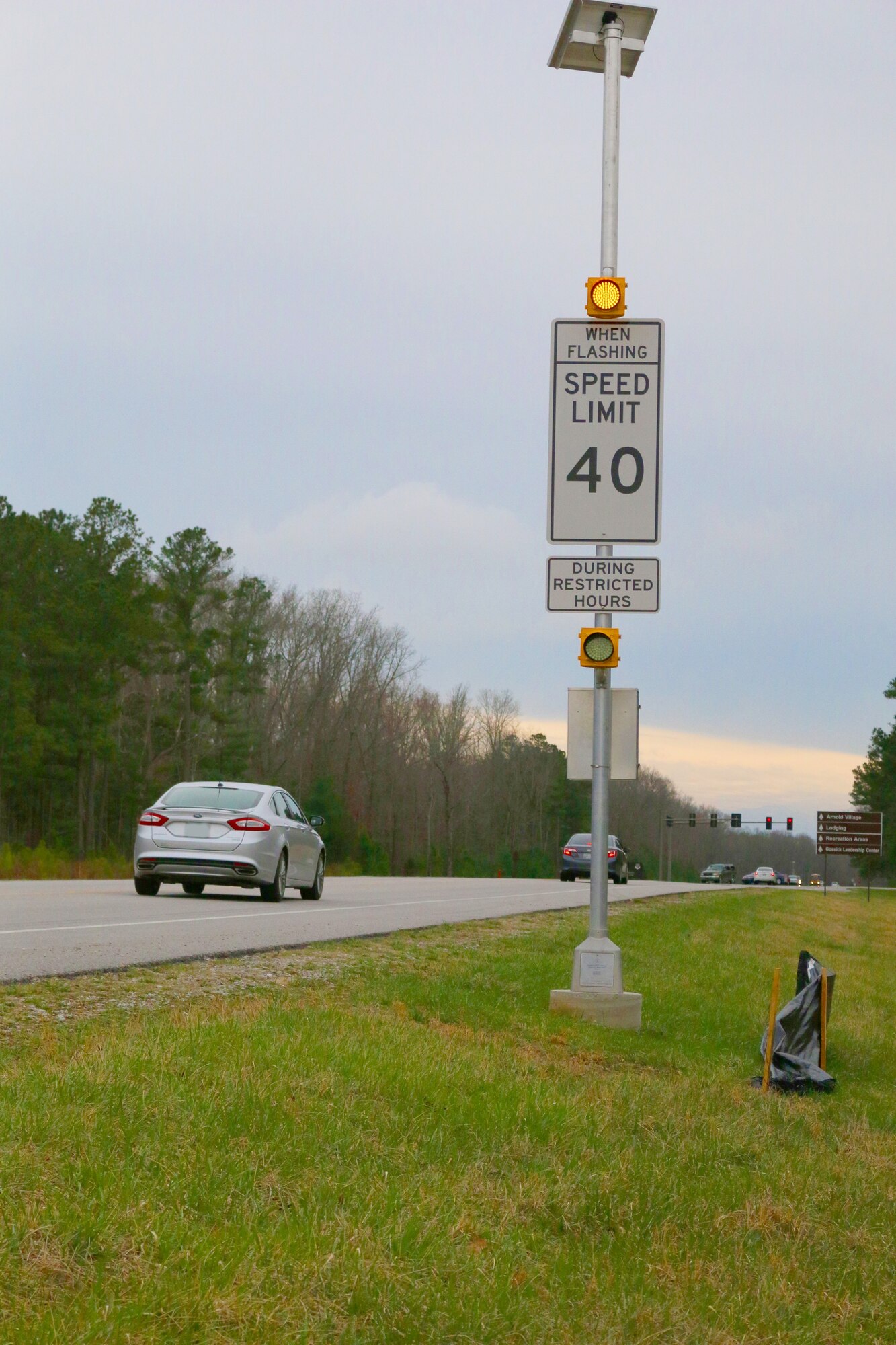 Motorists should abide by the new 40 mph solar speed limit signs posted on Wattendorf highway at AEDC approaching the Main Gate entrance and Gate 2 entrance to the Complex. The speed limit signs flash with yellow lights to alert drivers to follow the 40 mph speed limit during the gate peak operation hours of 6-8 a.m. and 3-5 p.m., Monday through Friday. The speed limit on Wattendorf passing in front of both gate entrances is 55 mph at all other times. (U.S. Air Force photo/Holly Fowler)