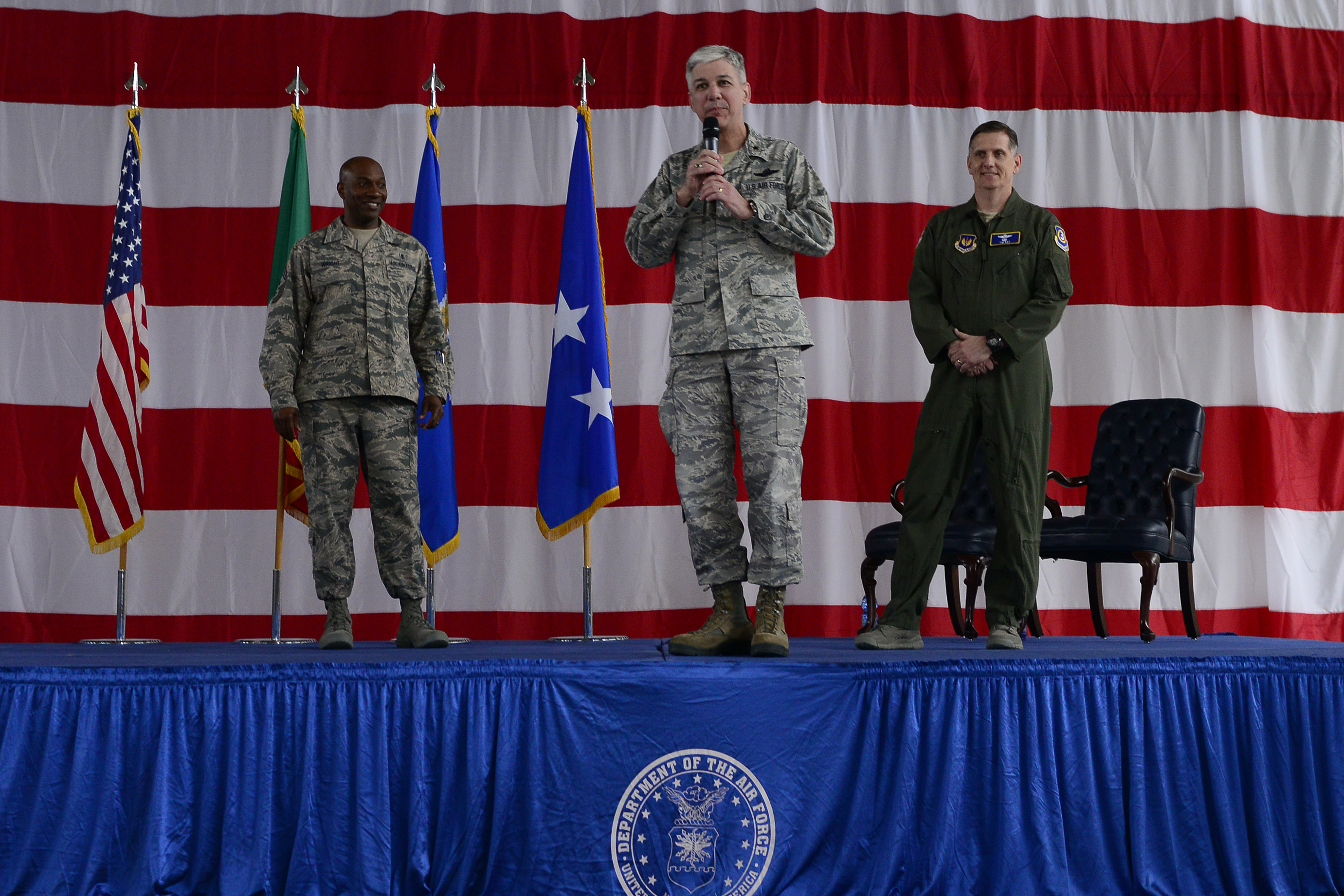 3 AF, 17 AEF leaders visit Aviano, host all call > U.S. Air Forces in ...