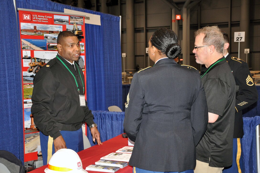 Maj. James Curlee, deputy commander, New York District, explains the organizations mission at a STEM event. 