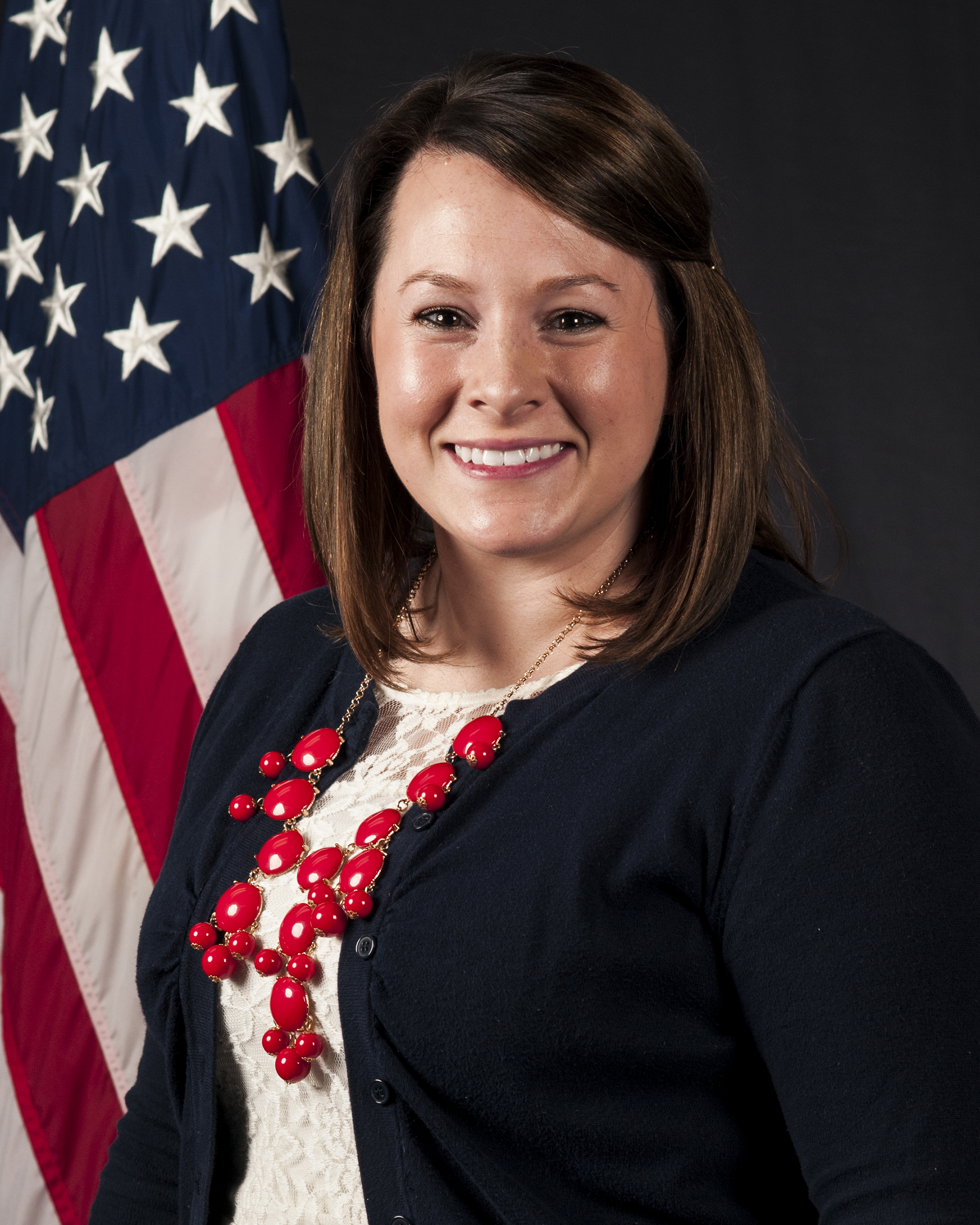 Kadena recognizes outstanding spouse > Kadena Air Base > Display