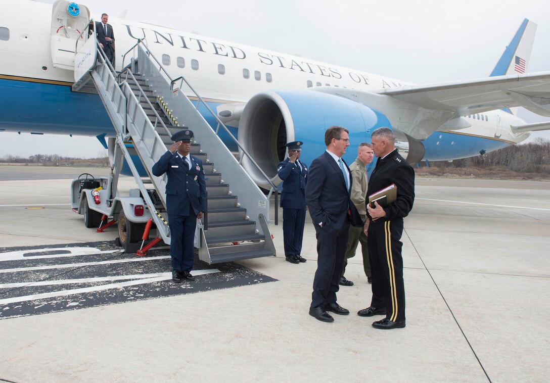 Defense Secretary Ash Carter exchanges greetings with Army Lt. Gen. Robert L. Caslen Jr., superintendent of the U.S. Military Academy, upon arriving at the academy in West Point, N.Y., March 23, 2016. DoD photo by Petty Officer 1st Class Tim D. Godbee